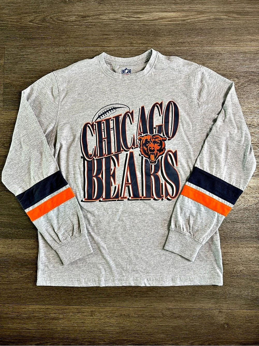 NFL Chicago Bears Long Sleeve Color Block Tee Gray Large Like New25
